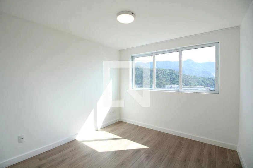 Apartment, 82 m², with floor-to-ceiling windows — photo 35