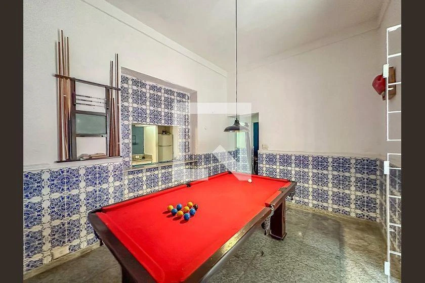 Casa com 4 quartos, jardim privativo e 300 m² — photo 49