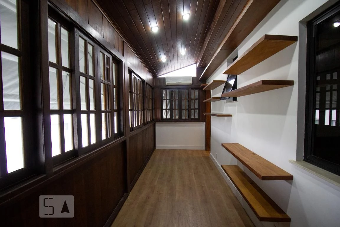 3-bedroom apartment with a balcony and built-in BBQ — photo 4