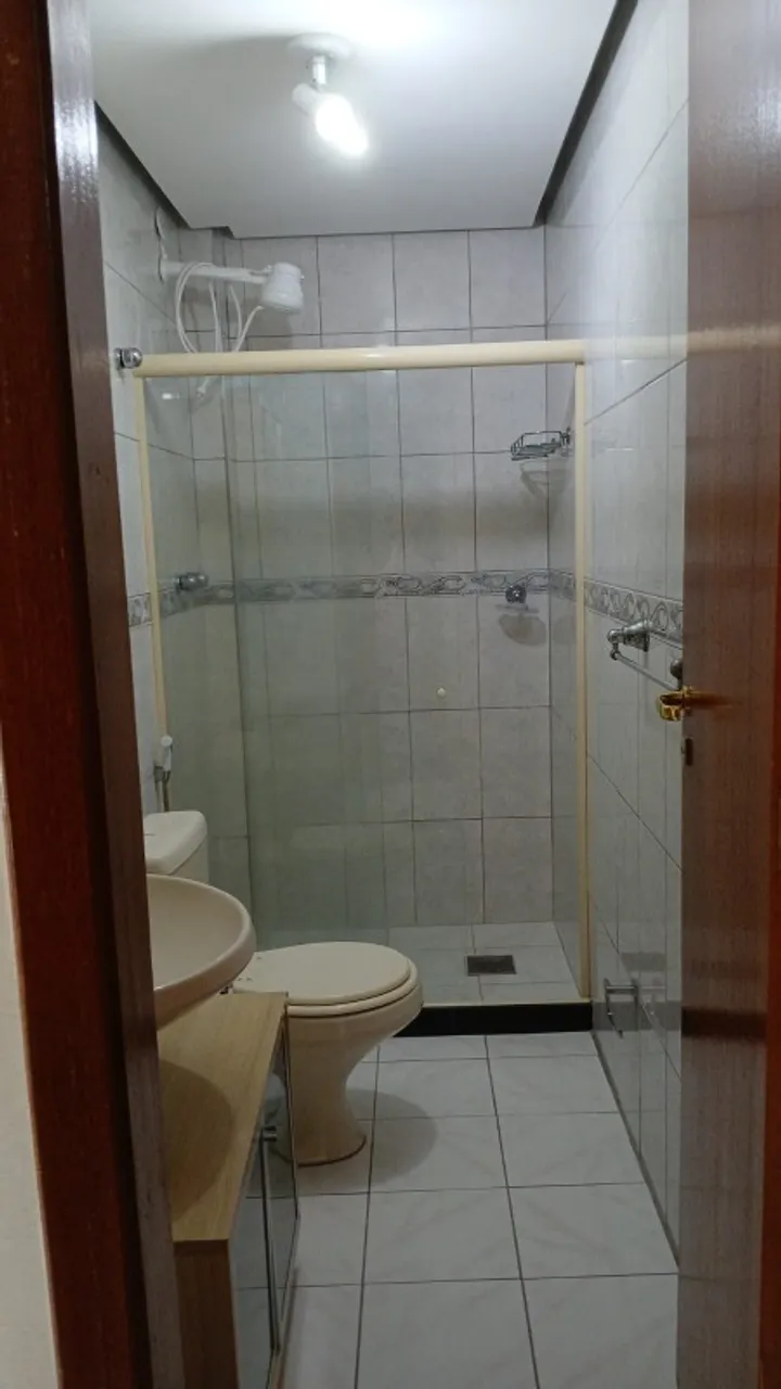 Unfurnished 2-bedroom apartment with 1 bathroom and parking — photo 10
