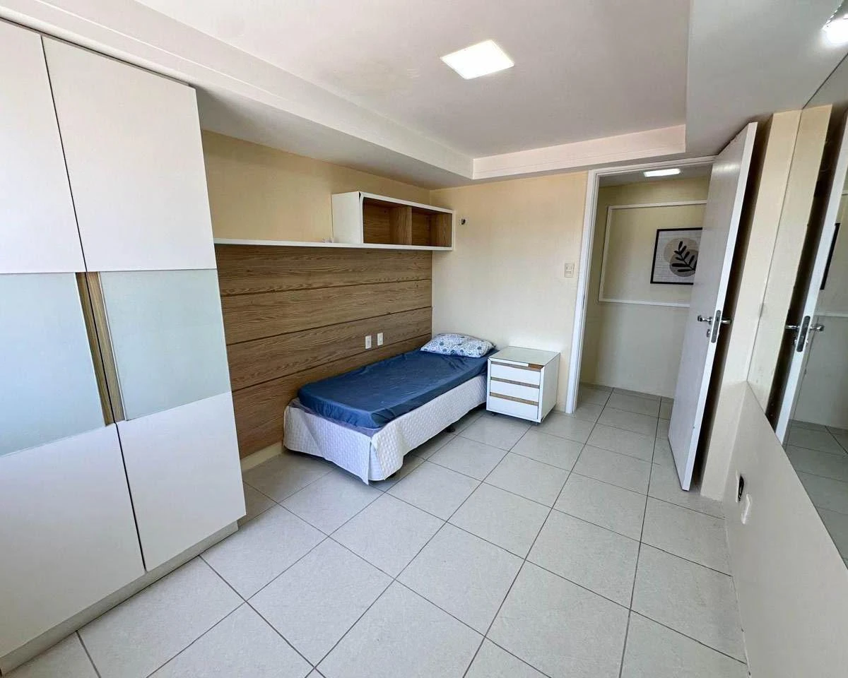 Furnished apartment, 68 m², with a washing machine — photo 13