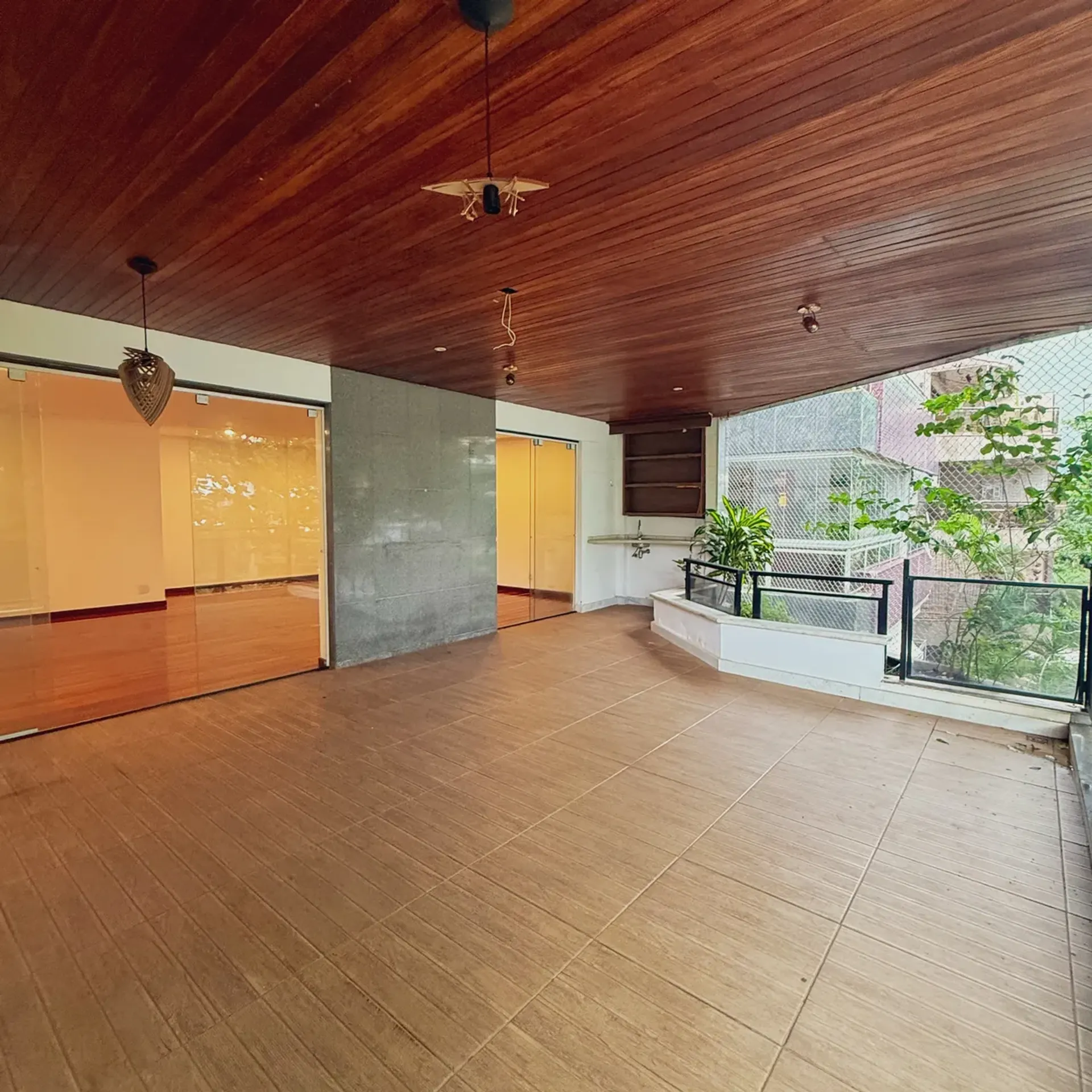 Private BBQ in a 3-bedroom apartment, 170 m² — photo 18