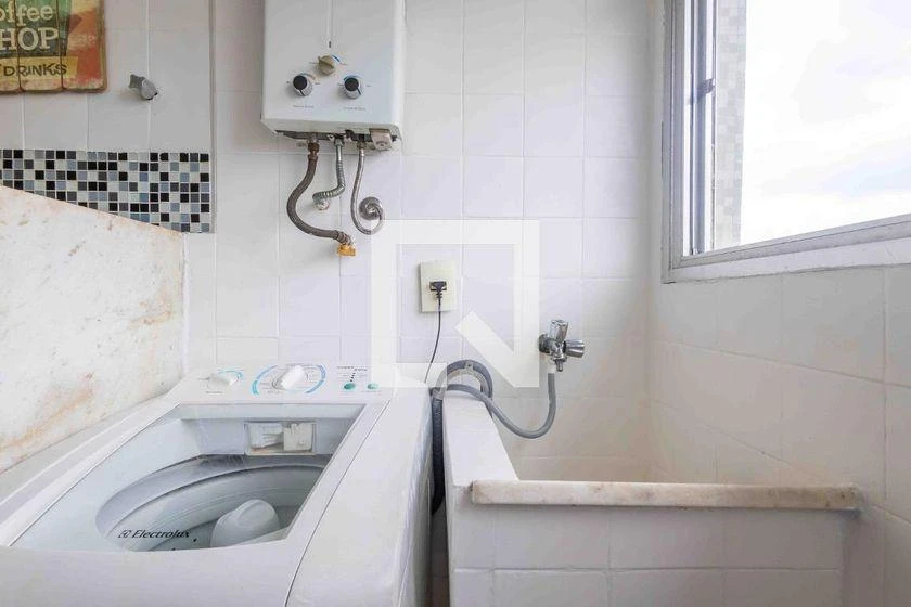 Furnished 50 m² apartment with 2 bedrooms and parking — photo 26