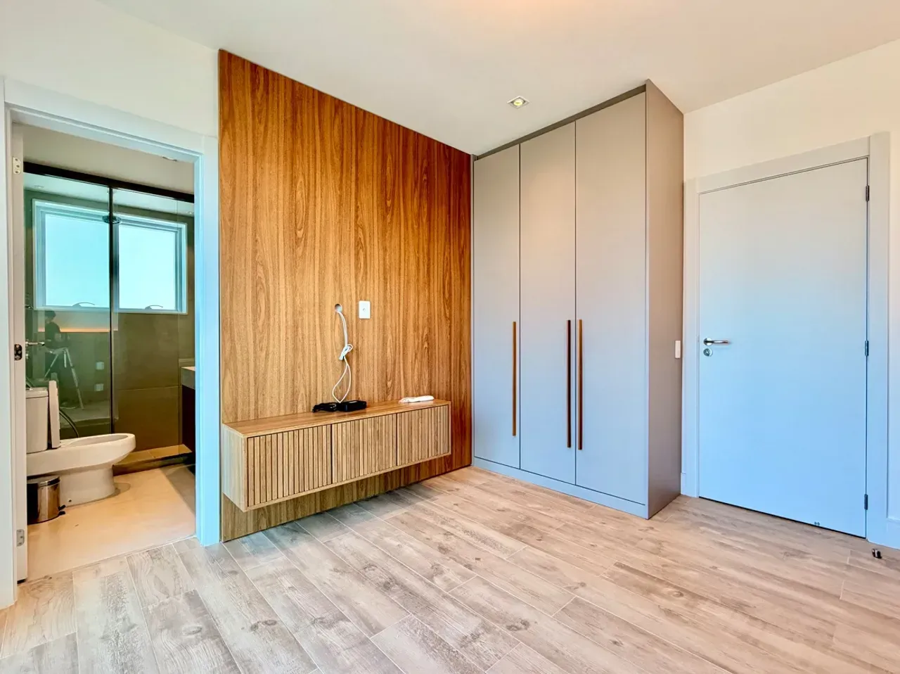 266 m² apartment with 3 bedrooms and an open kitchen — photo 10