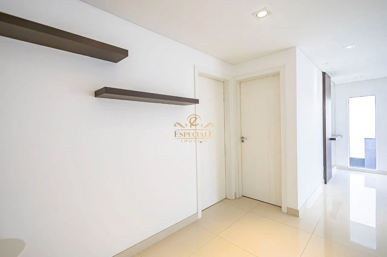 Condo house with 4 bedrooms and a private garden — photo 102