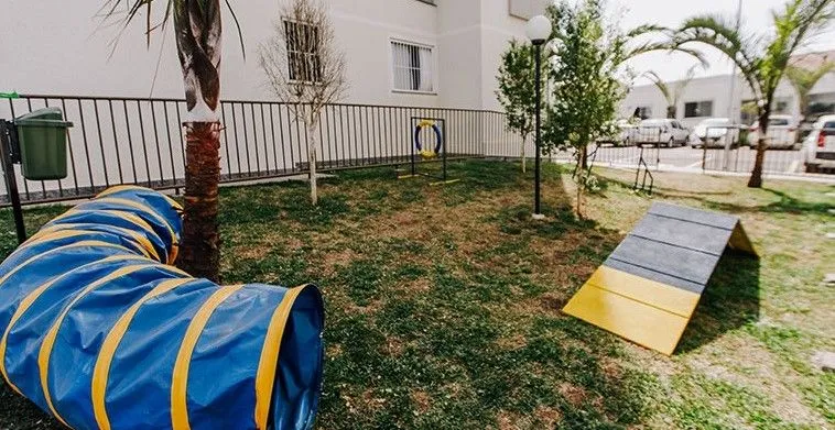 2-bedroom apartment in a building with a coworking space — photo 18