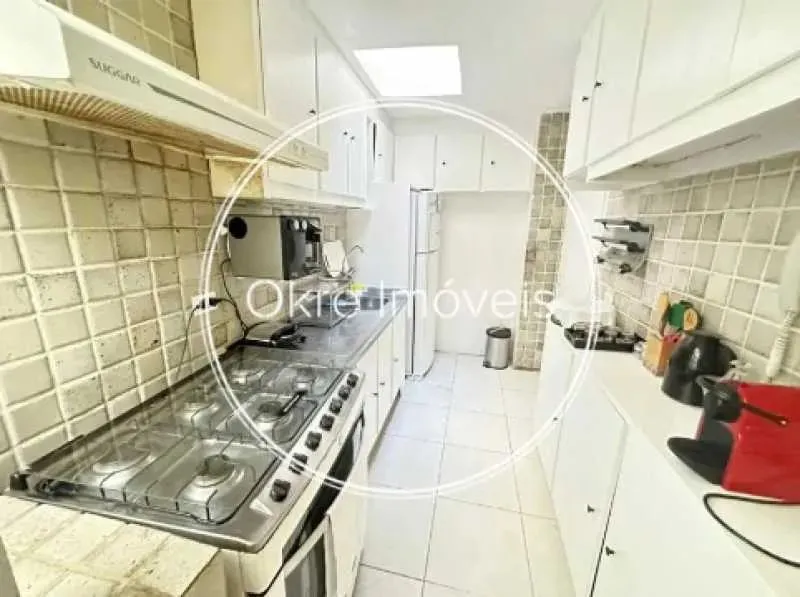 Furnished apartment with 4 bedrooms and 5 bathrooms — photo 4