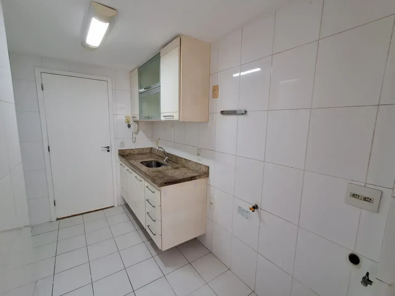Apartamento de 80 m² com 3 quartos e varanda — photo 8
