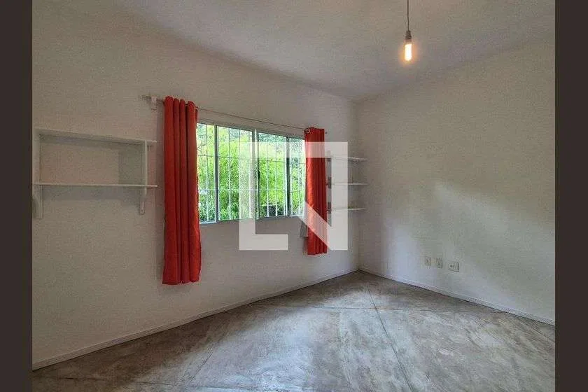 Casa de 3 quartos com 2 vagas e pets permitidos — photo 9