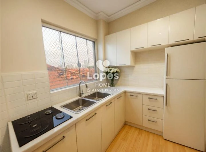 Furnished 80 m² apartment with 3 bedrooms and no parking — photo 2