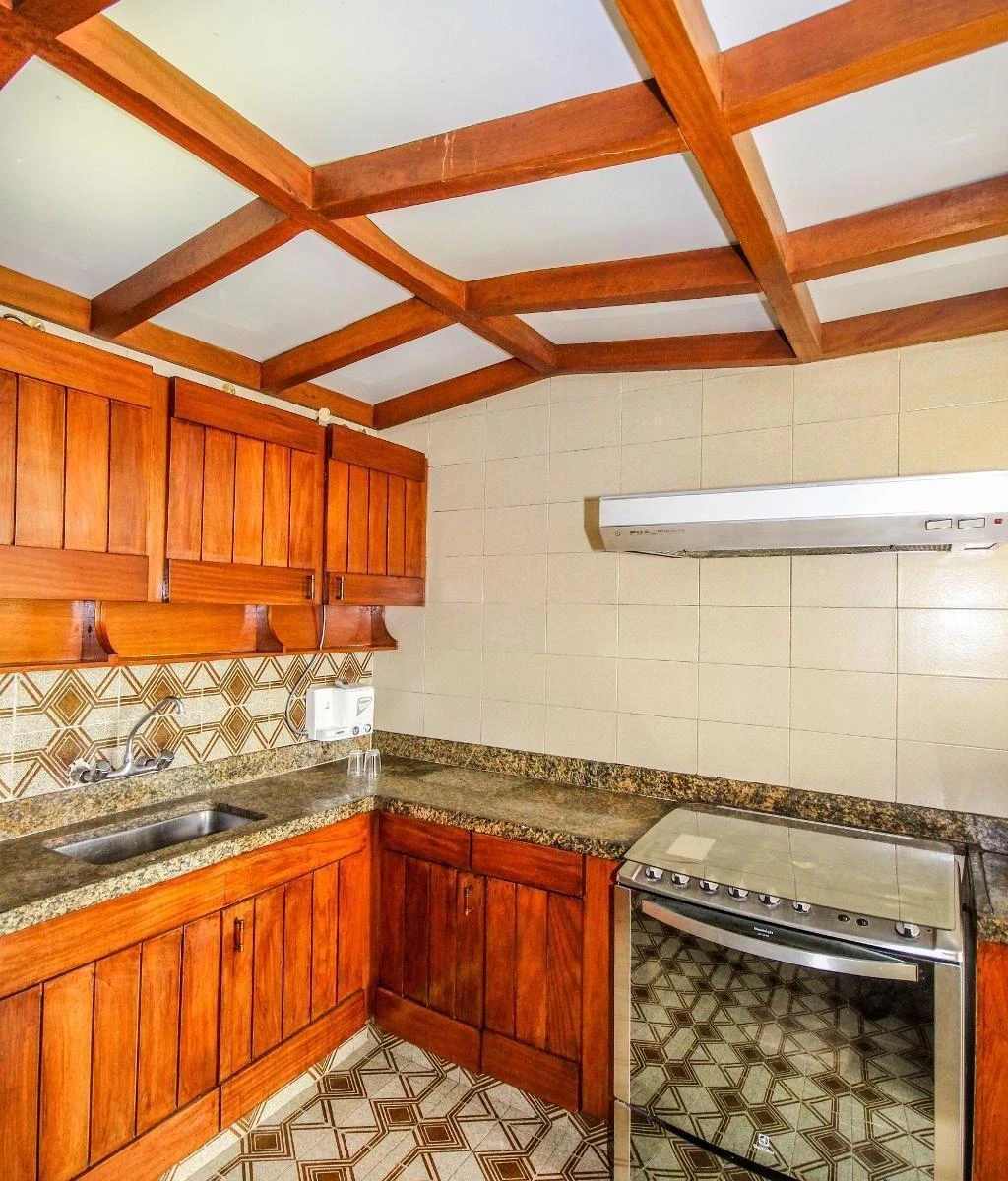 Apartment with 4 bedrooms, 4 baths and 300 m² — photo 22