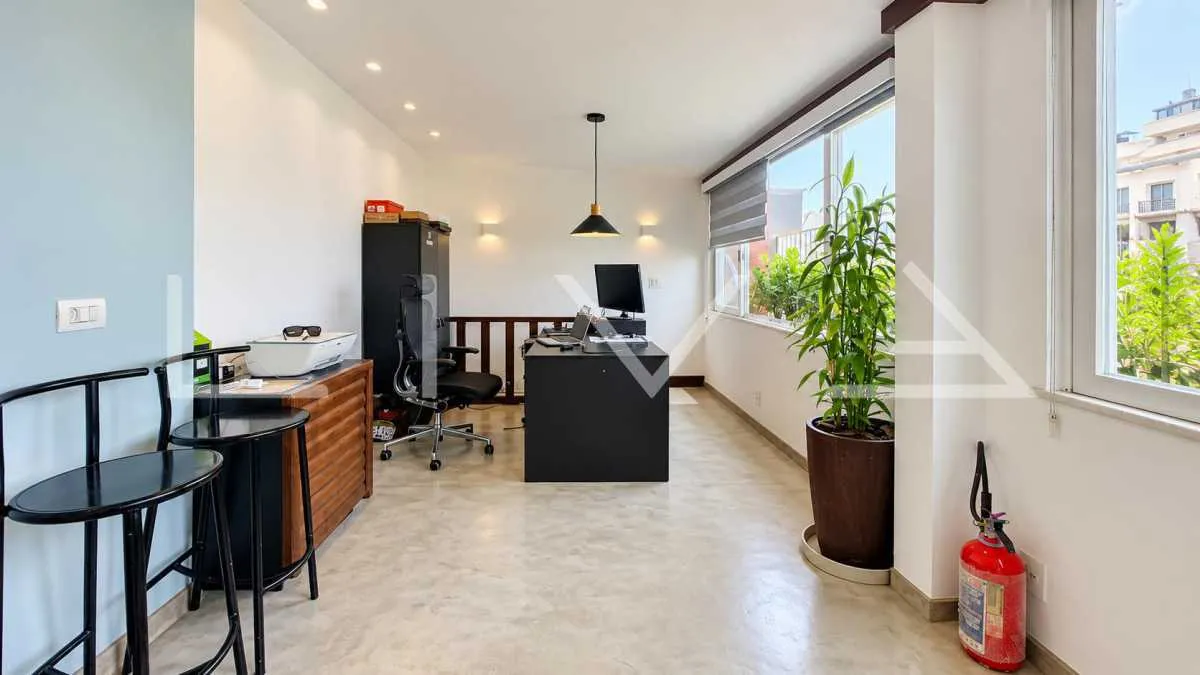 Triplex penthouse with 3 bedrooms and balcony grill — photo 19