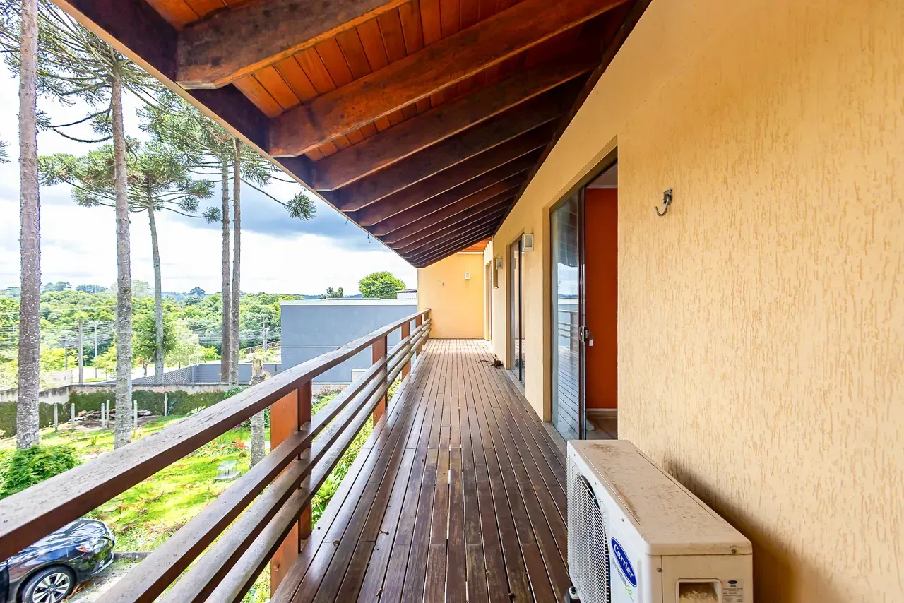 Furnished house with 5 bedrooms and 470 m² — photo 64