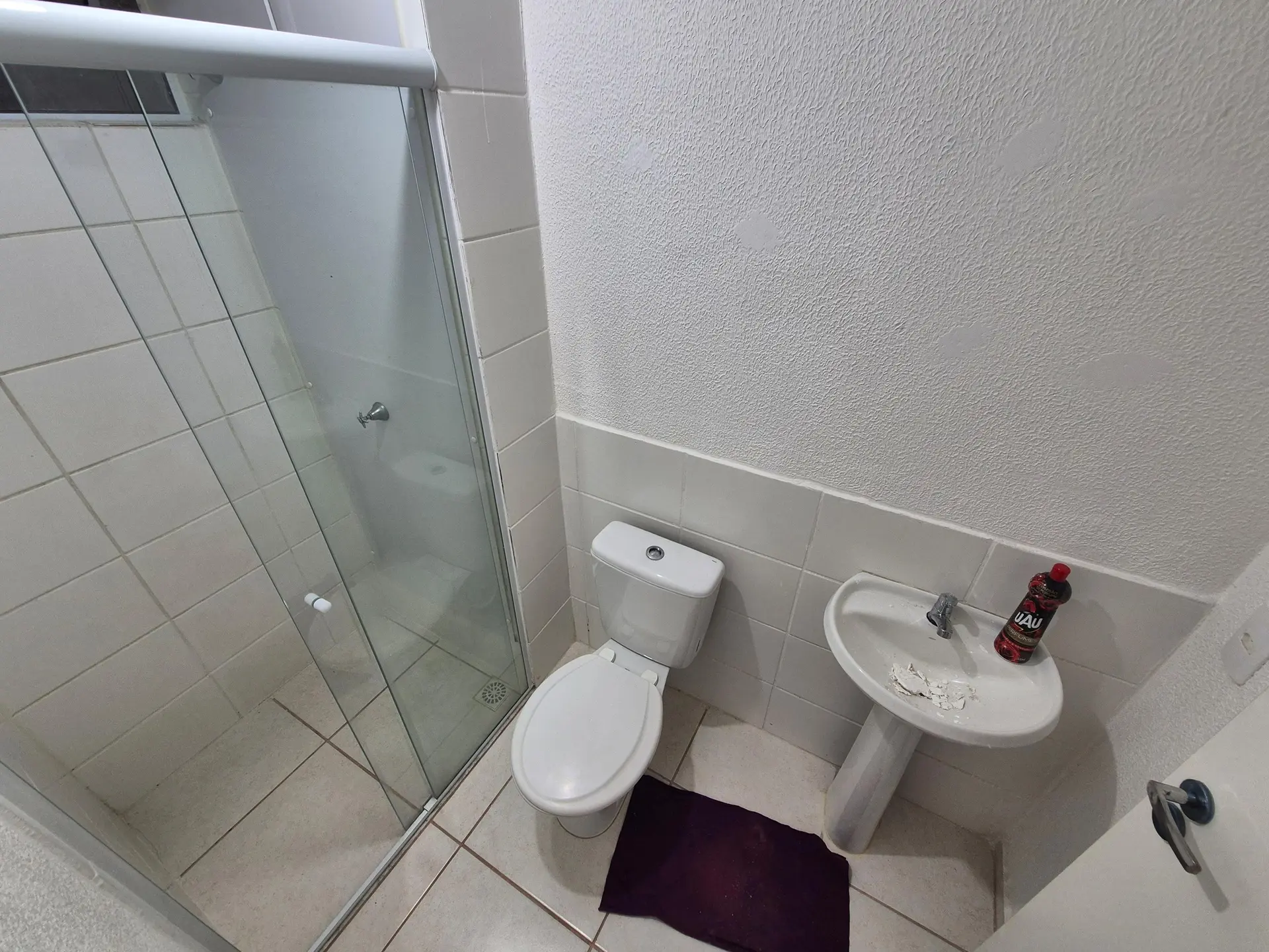 2-bedroom apartment in a building with a gym — photo 17