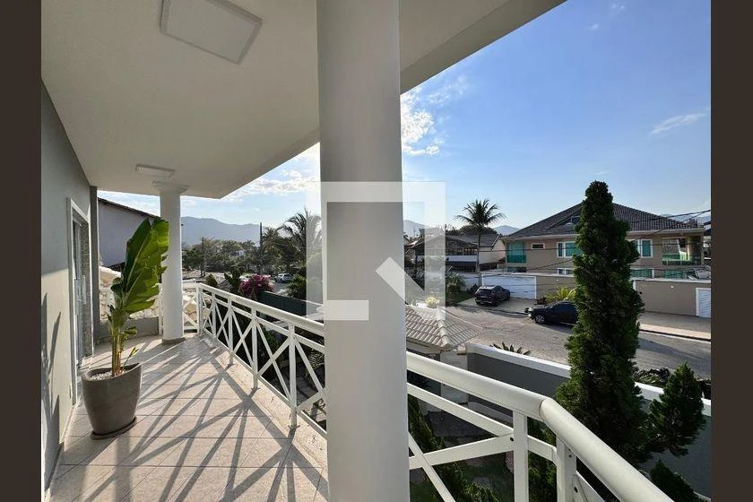 Furnished 6-bedroom house with 387 m² and 4 en-suites — photo 17