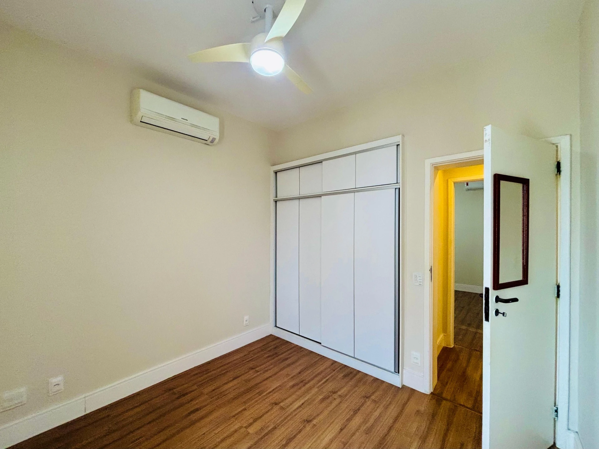 Apartamento com 3 quartos, varanda e cozinha integrada — photo 16