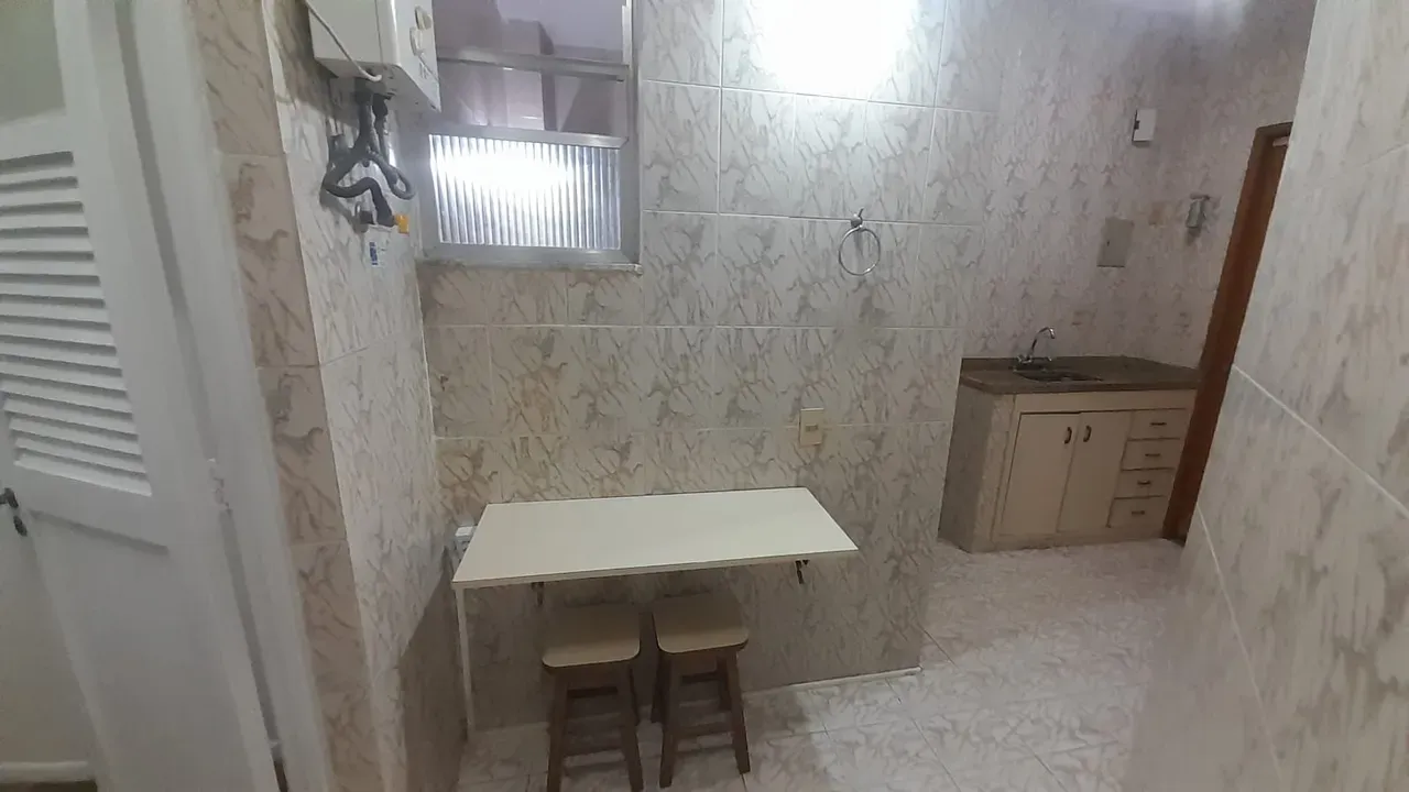 Apartamento com 2 quartos e box no banheiro — photo 24