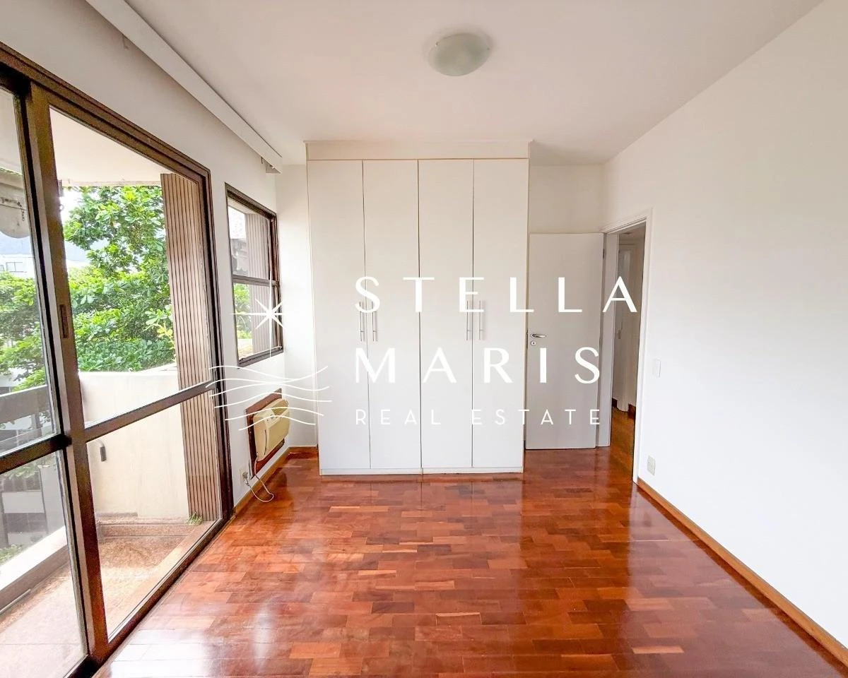 240 m² duplex penthouse with balcony grill and views — photo 35