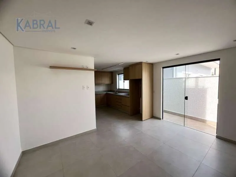 30 m² studio with balcony sink and built-in grill — photo 16