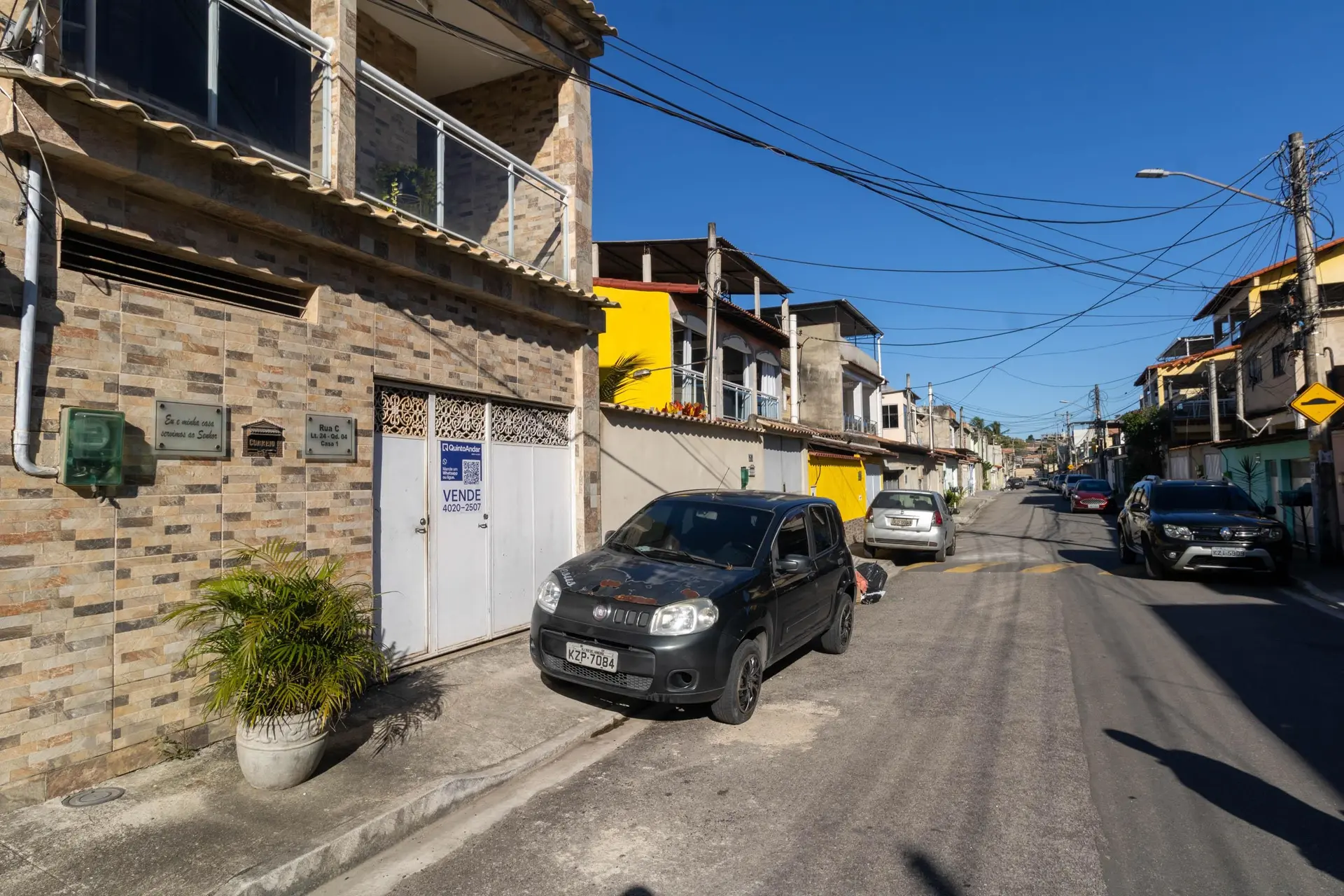 Casa mobiliada com 3 quartos e cozinha com fogão a gás — photo 11