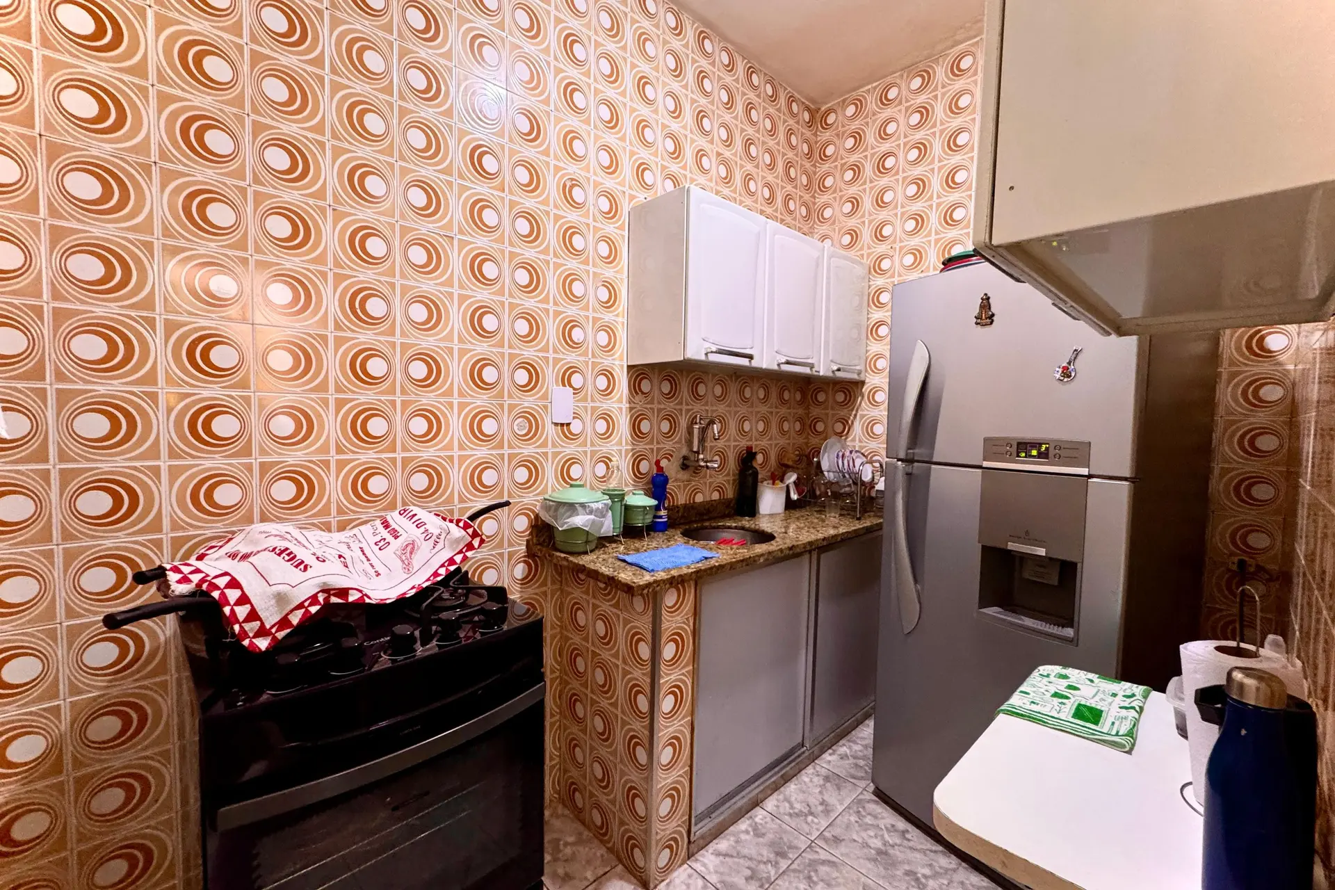 2-bedroom apartment with a washing machine — photo 10