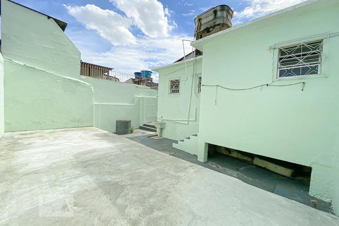 Rental house with 2 bedrooms and 1 bathroom — photo 4