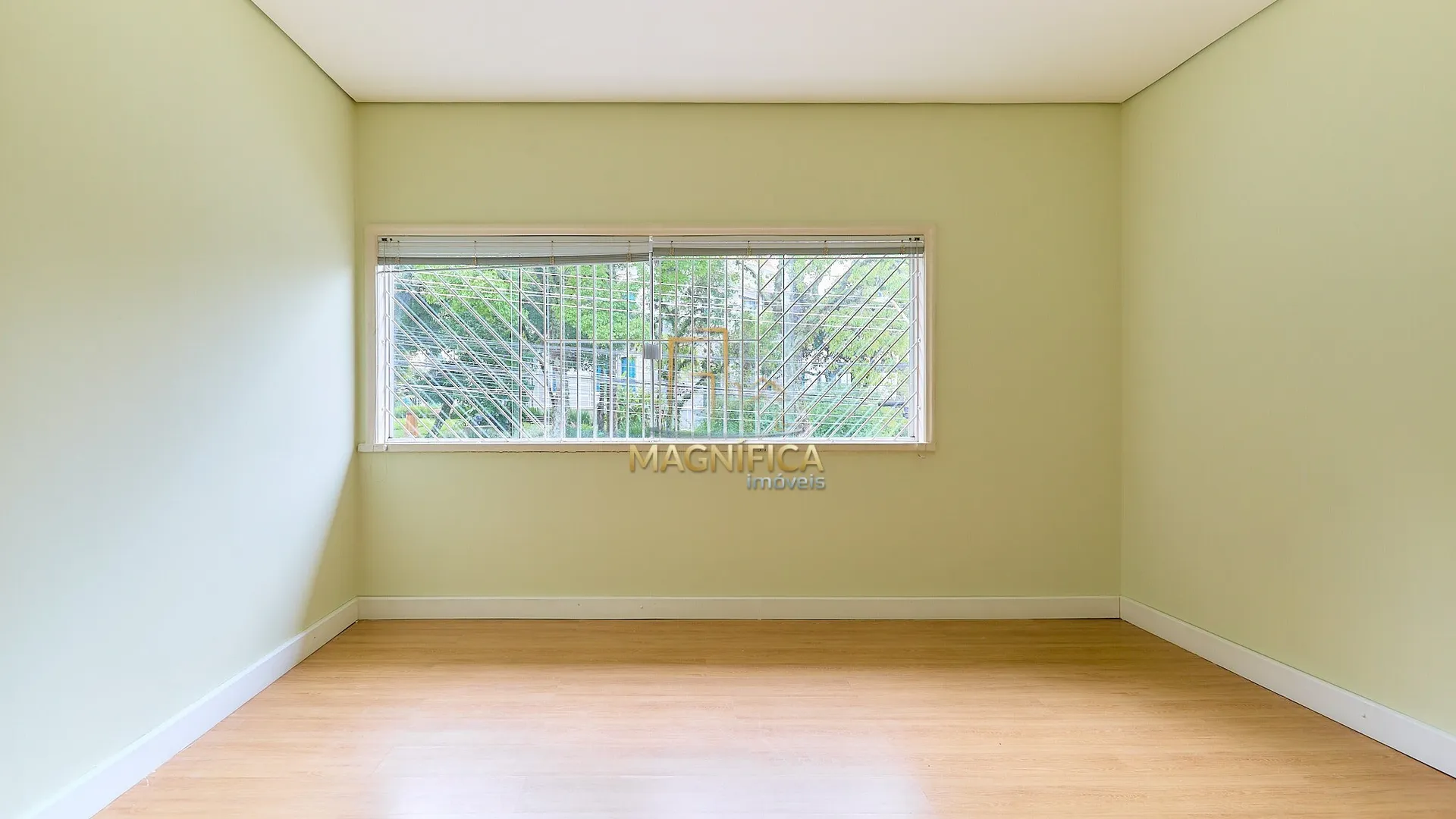 Casa com 6 quartos e 3 banheiros, 307 m² e 2 vagas — photo 25