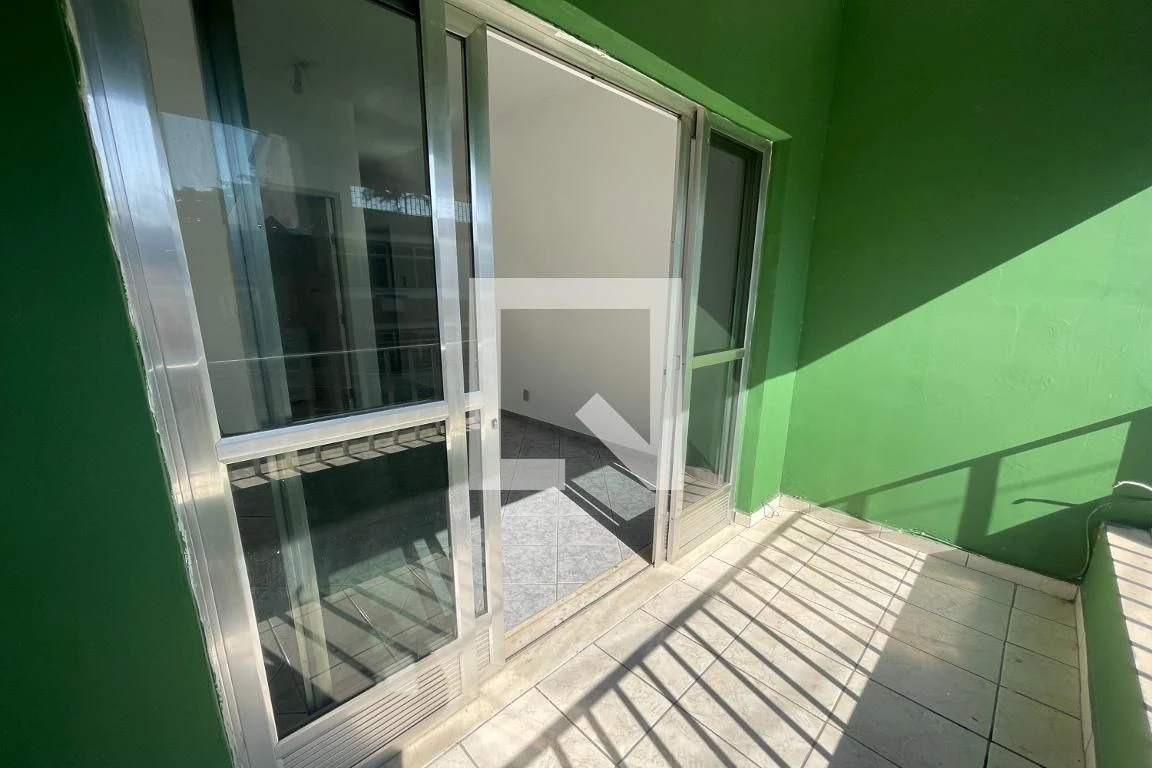 Casa para alugar com 4 quartos, varanda e quintal — photo 12