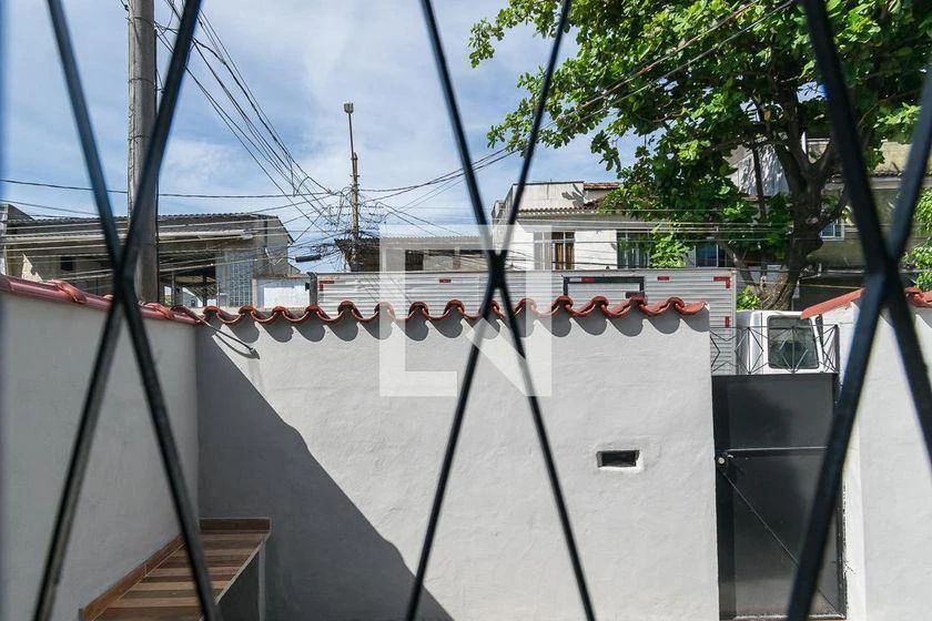 Washing machine in a one-bedroom house, 33 m² — photo 30