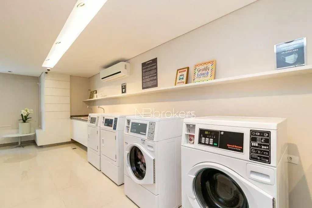 Apartamento mobiliado de 60 m² no 23º andar, com 1 dormitório — photo 47