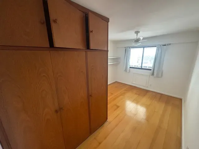 Home office in a one-bedroom apartment, 79 m² — photo 8