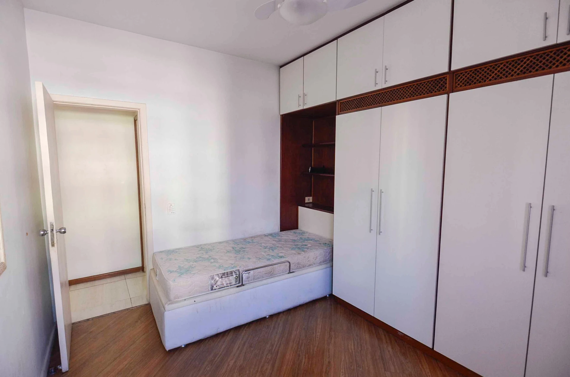 3-bedroom apartment with 2 parking spaces — photo 47
