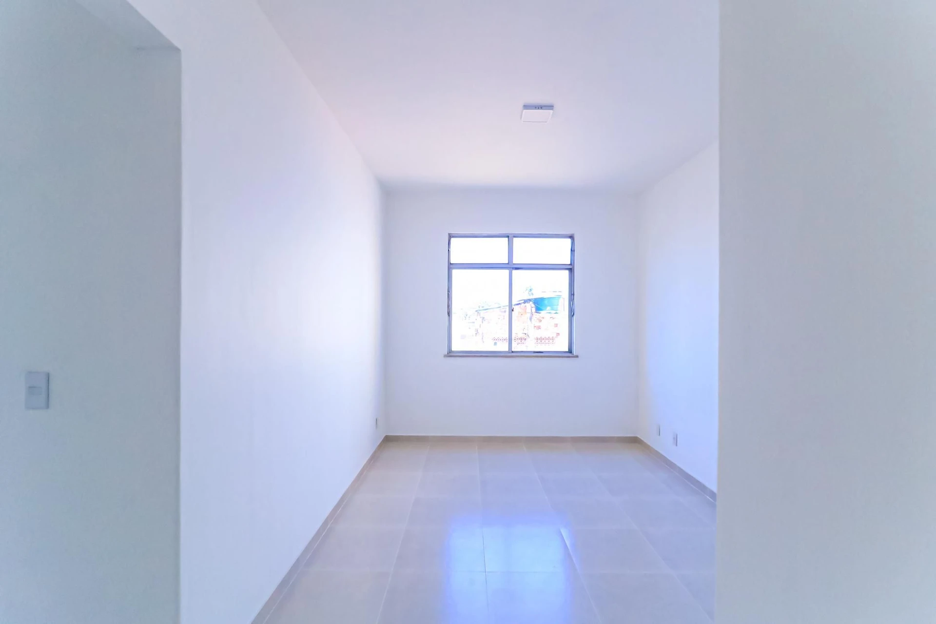 2-bedroom apartment with a separate kitchen and stove