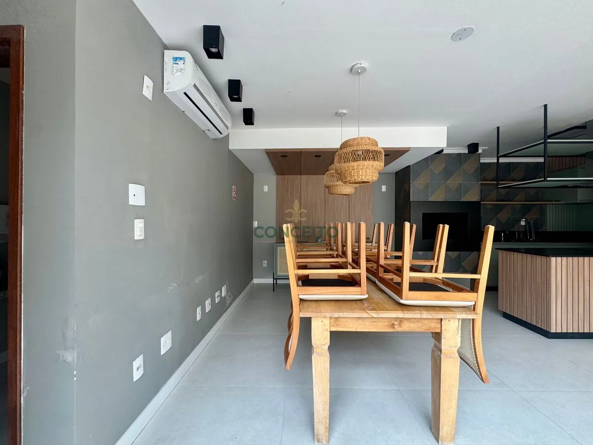 3-bedroom apartment in a building with a gym — photo 23