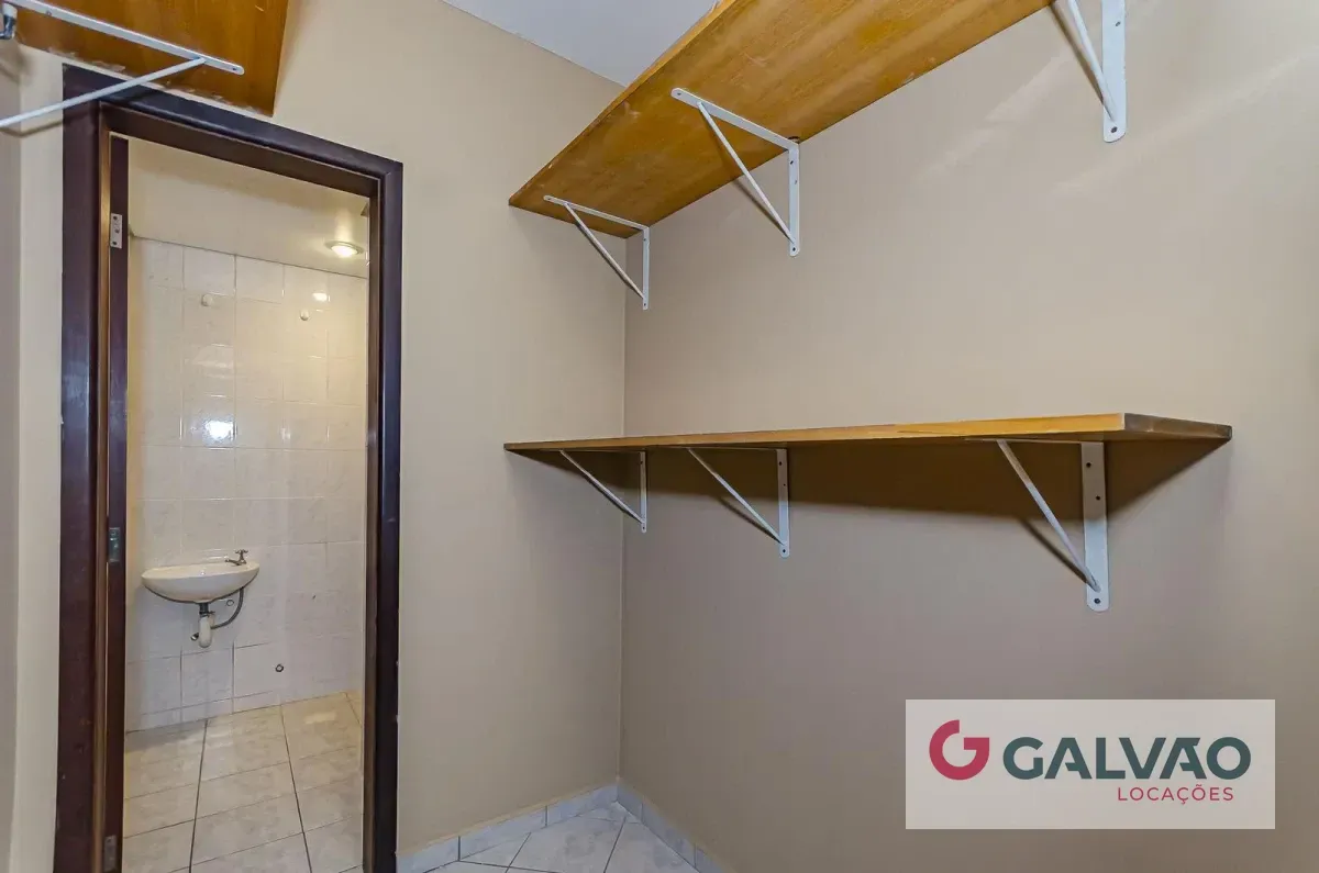 Рабочее место и 2 спальни: квартира 118 м² — photo 19