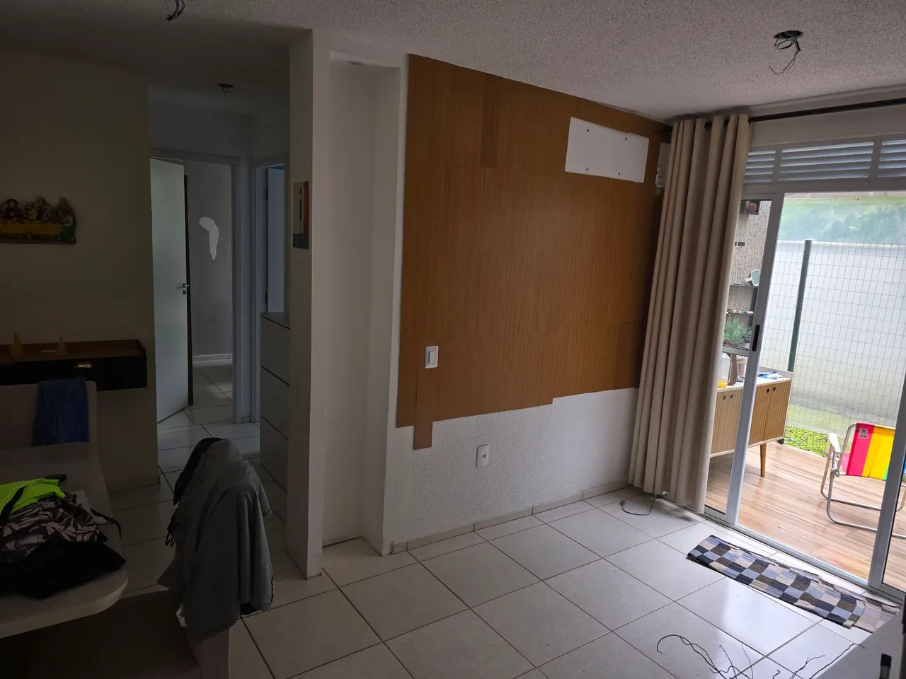 2-bedroom apartment in a building with a pool — photo 3