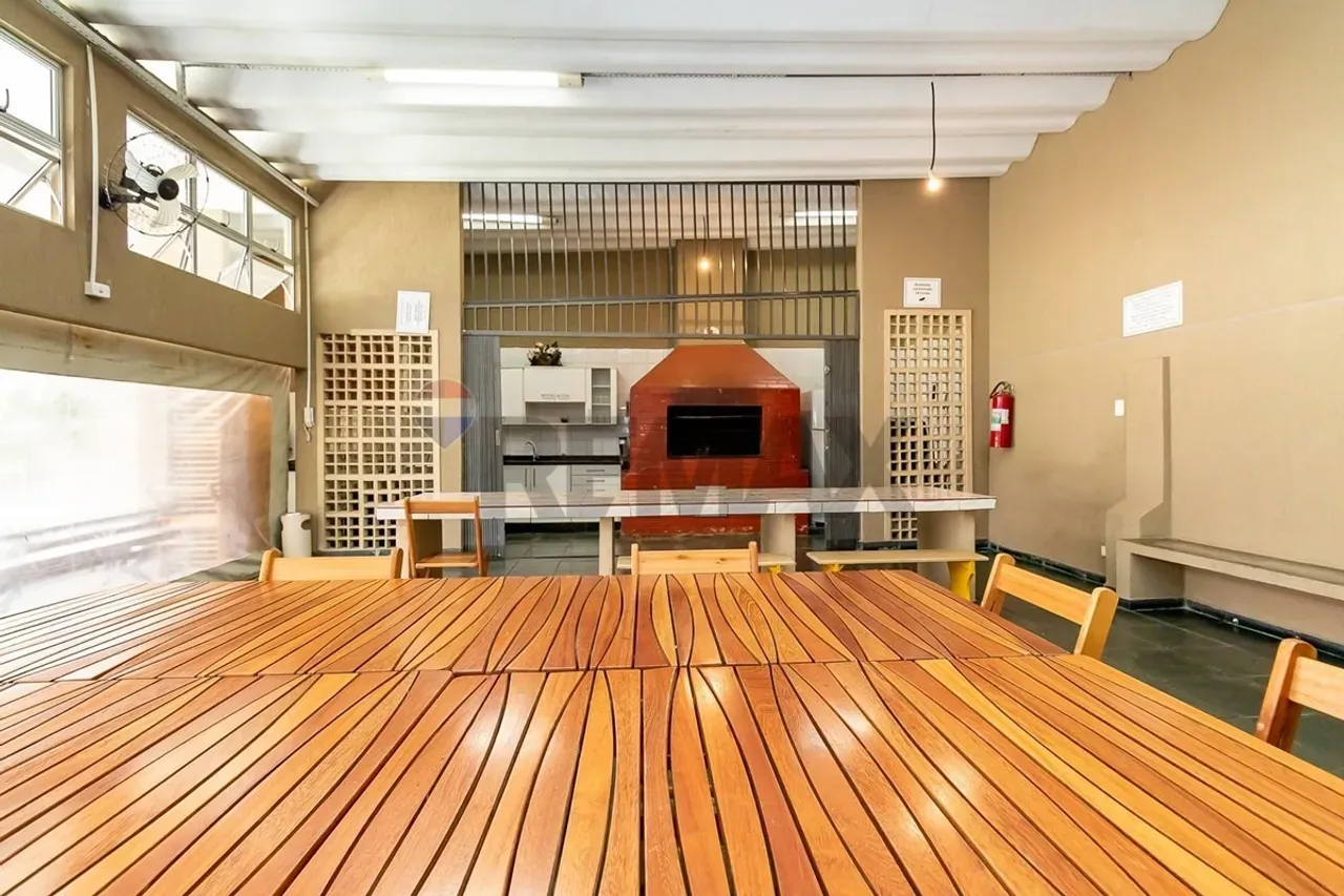 94 m² apartment with a washing machine and a home office — photo 33