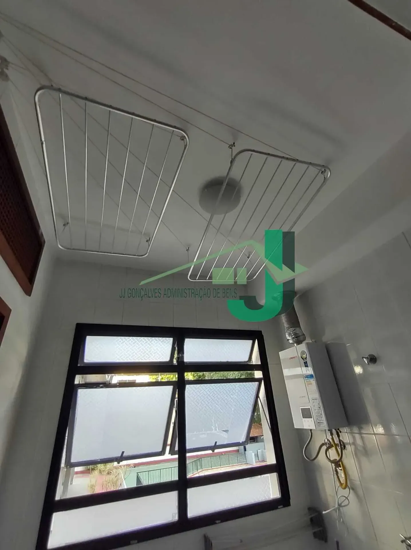 3-bedroom apartment with 3 parking spaces — photo 28