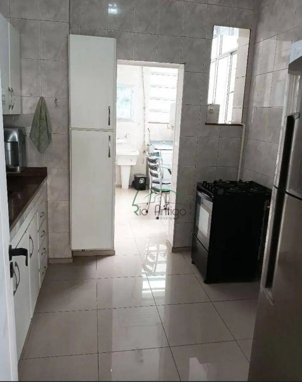 Apartment with separate gas kitchen and 3 bedrooms — photo 2