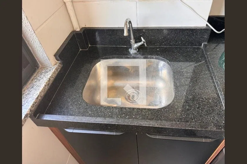 Apartamento de aluguel mobiliado com 2 quartos e varanda — photo 19