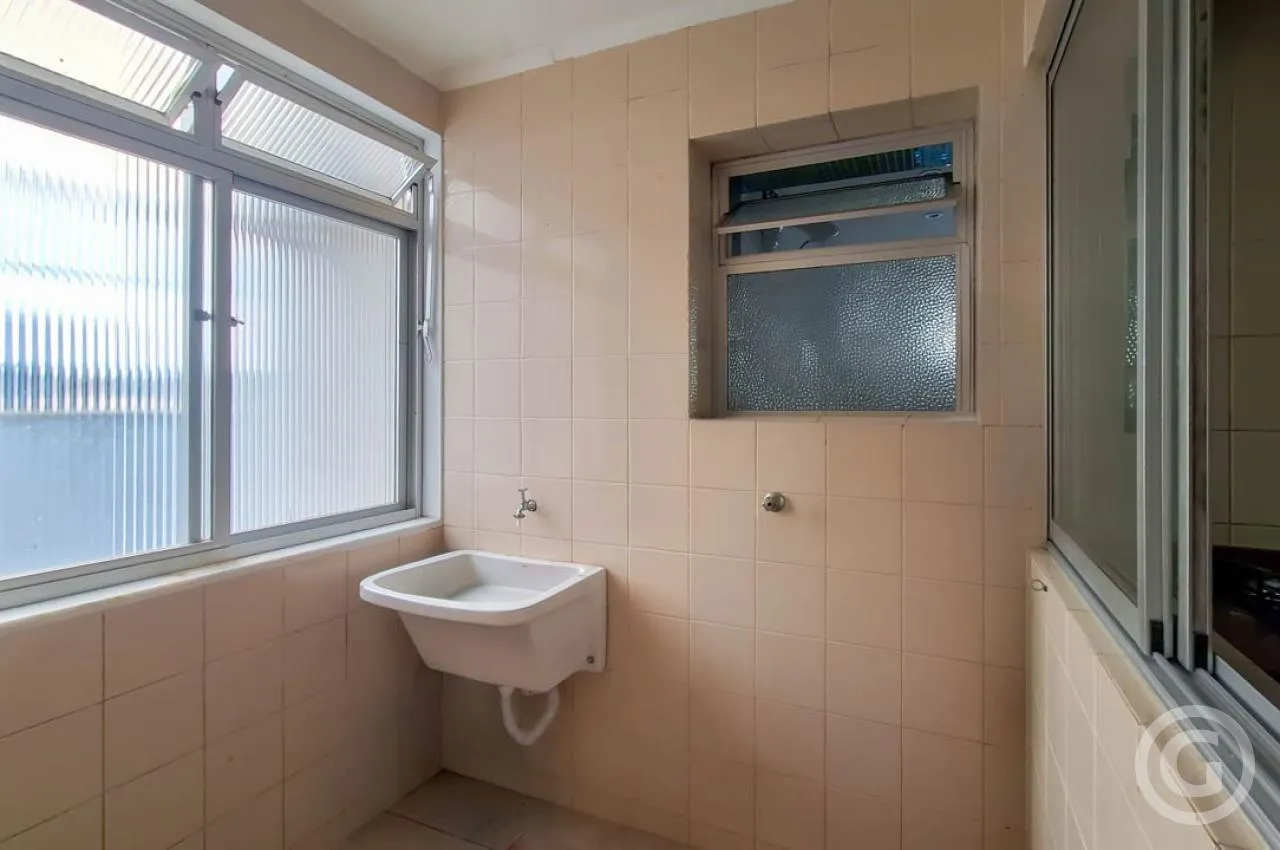 3-bedroom apartment, 1 with its own bathroom, 104 m² — photo 19
