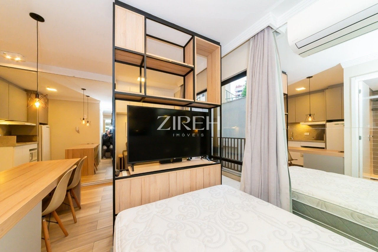 Apartamento mobiliado de 1 quarto com varanda de vidro — photo 6