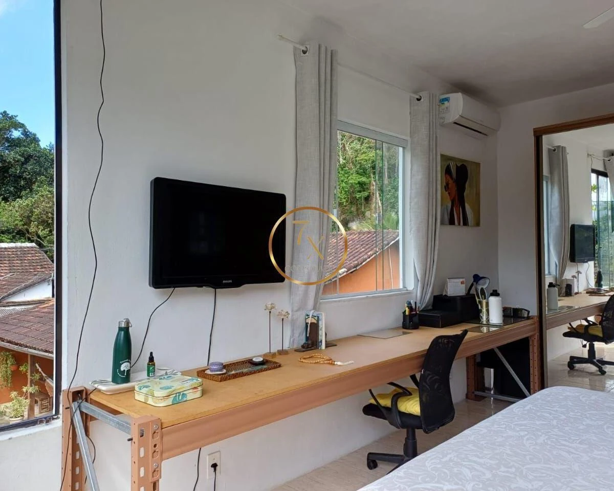 Furnished house with 2 bedrooms and an open kitchen — photo 14