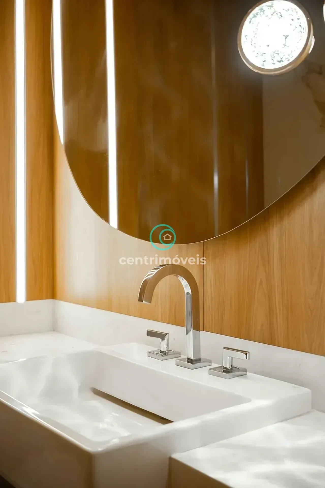 Furnished 266 m² apartment with 4 bedrooms and balcony — photo 45