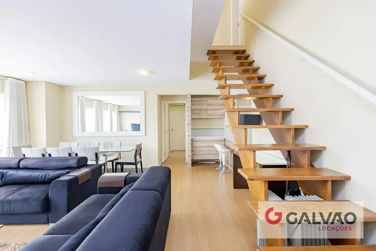 Квартира 185 м² з панорамними вікнами та заскленим балконом — photo 21