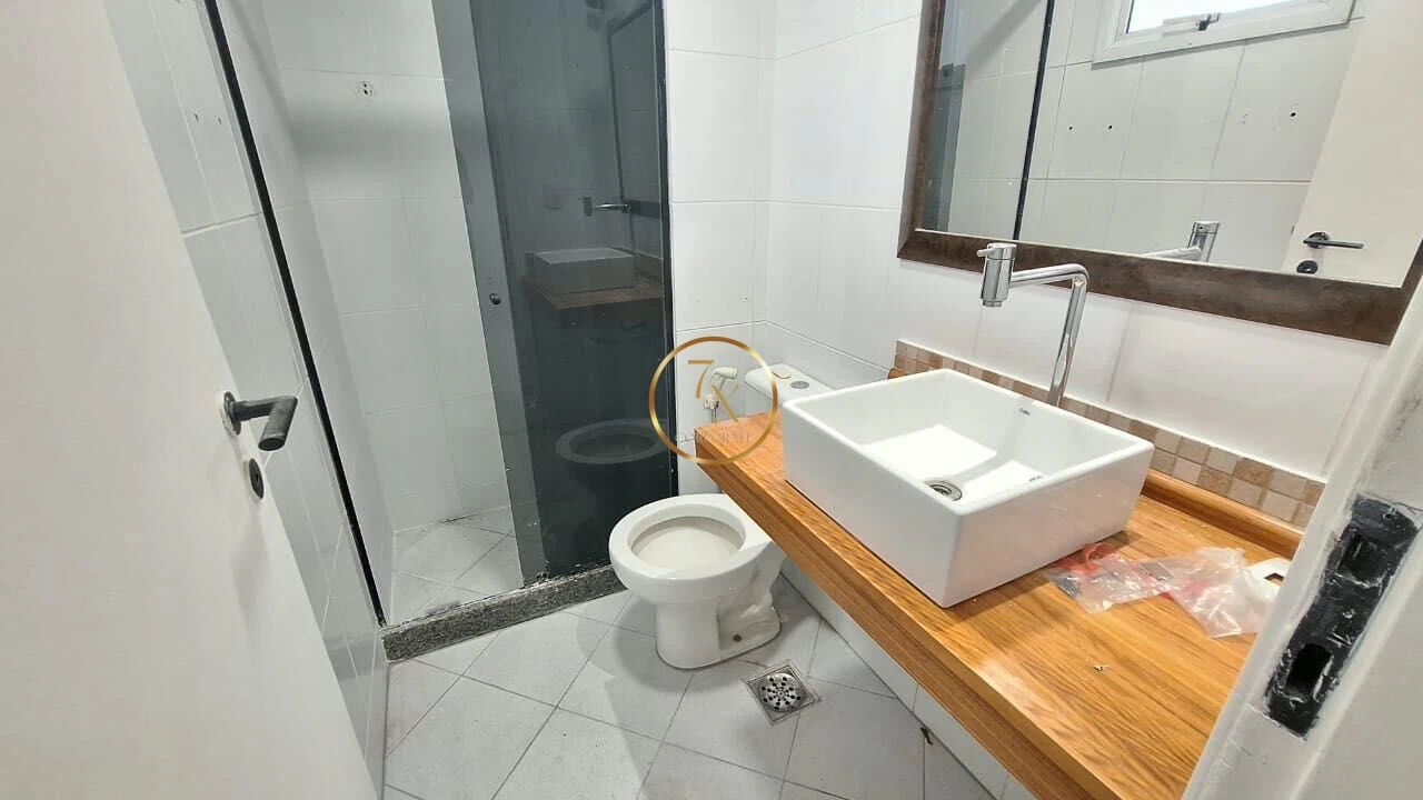 Застеклённый балкон и 2 спальни: квартира 70 м² — photo 8