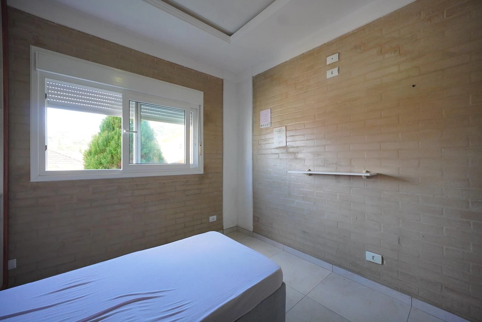 House with 2 bedrooms, 2 bathrooms and private garden — photo 19