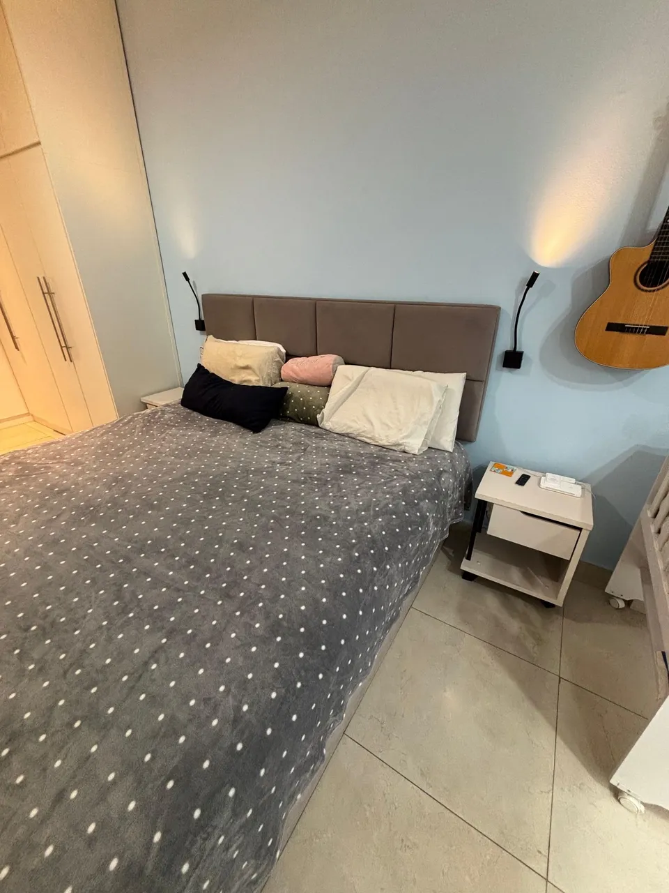 Furnished apartment with 3 bedrooms and 3 bathrooms — photo 16