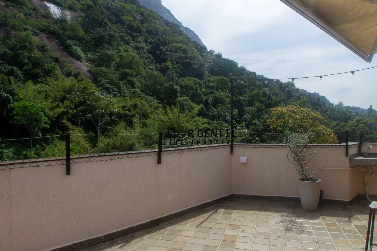Apartment with 3 bedrooms and mountain views