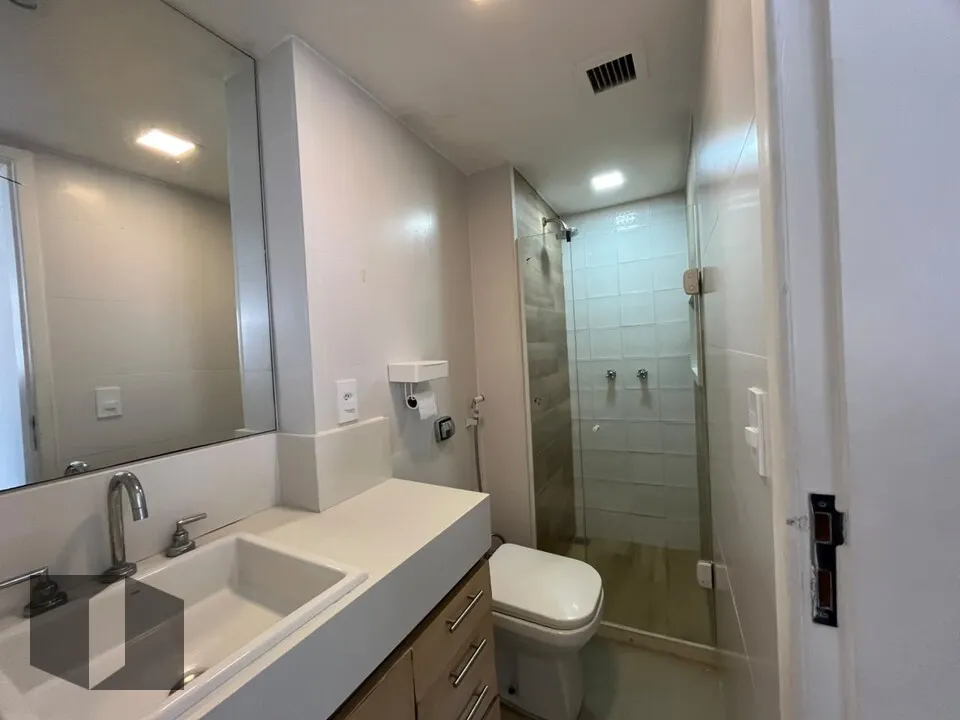 Apartment with terrace, 2 bedrooms and 2 bathrooms — photo 8